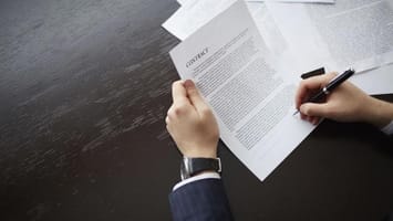 contrat-resiliation-assurance.jpg